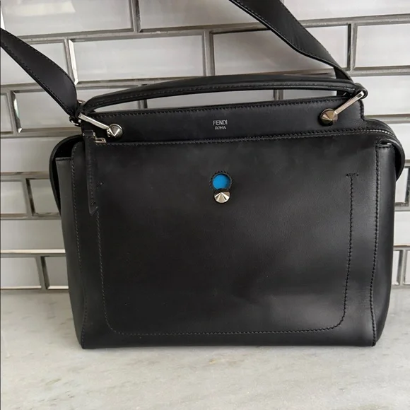 Fendi dot com dotcom black shoulder bag w blue clutch accent - Picture 2 of 13
